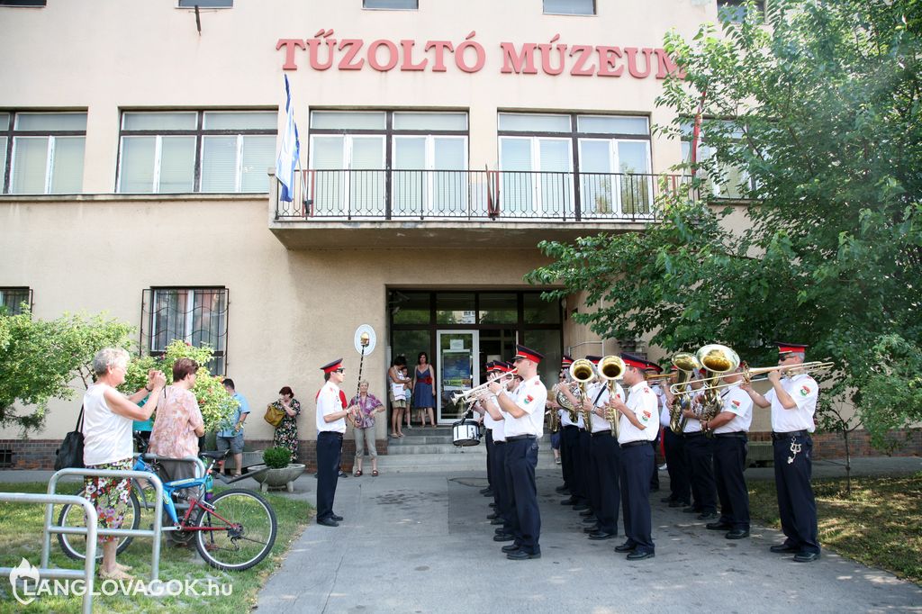 Tűzoltózenekar a Múzeumok Éjszakáján Budapesten