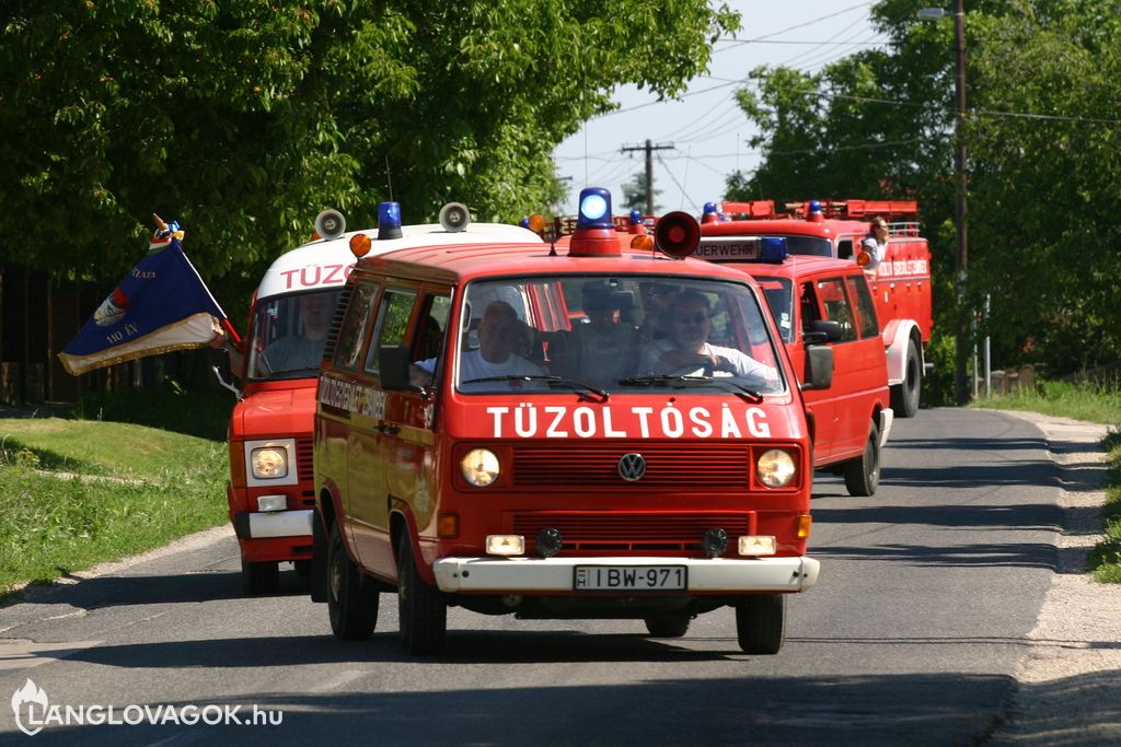 Tűzoltónap Zsámbékon