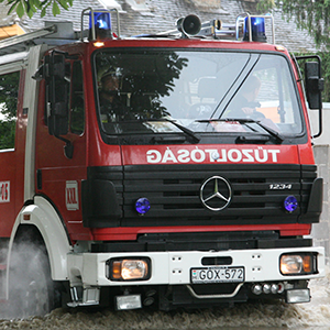 Mercedes-Benz gépjárműfecskendő [GOX-572]