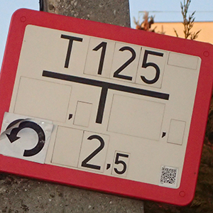 Játék lett a tűzcsapjelző táblából