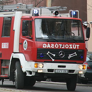 Mercedes-Benz gépjárműfecskendő [GVY-063]