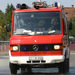 Mercedes-Benz gépjárműfecskendő [CIB-650]