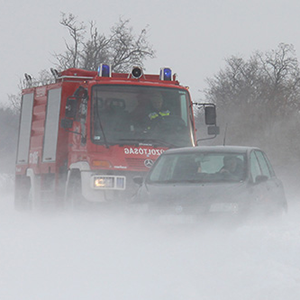 Rendkívüli téli időjárás, erős havazás