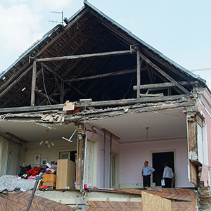 Beavatkozás építményekben bekövetkezett károk elhárításánál