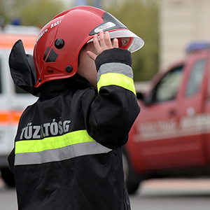 Képzelt díszparancs Magyarország belügyminiszterétől a tűzoltók ünnepnapja alkalmából