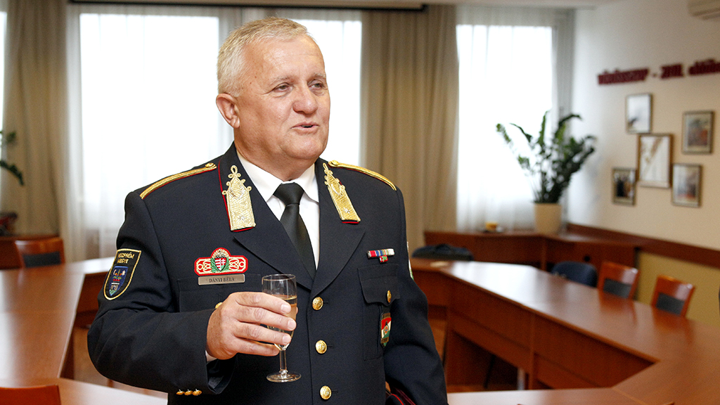 Dányi Béla (Fotó: Jóri András / Országos Katasztrófavédelmi Főigazgatóság) Jogász a Veszprém Megyei Katasztrófavédelmi Igazgatóságon