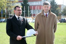 Kiégnek a tűzoltók