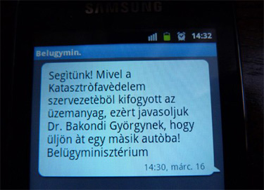 Belügyi SMS paródiája (Forrás: Facebook)