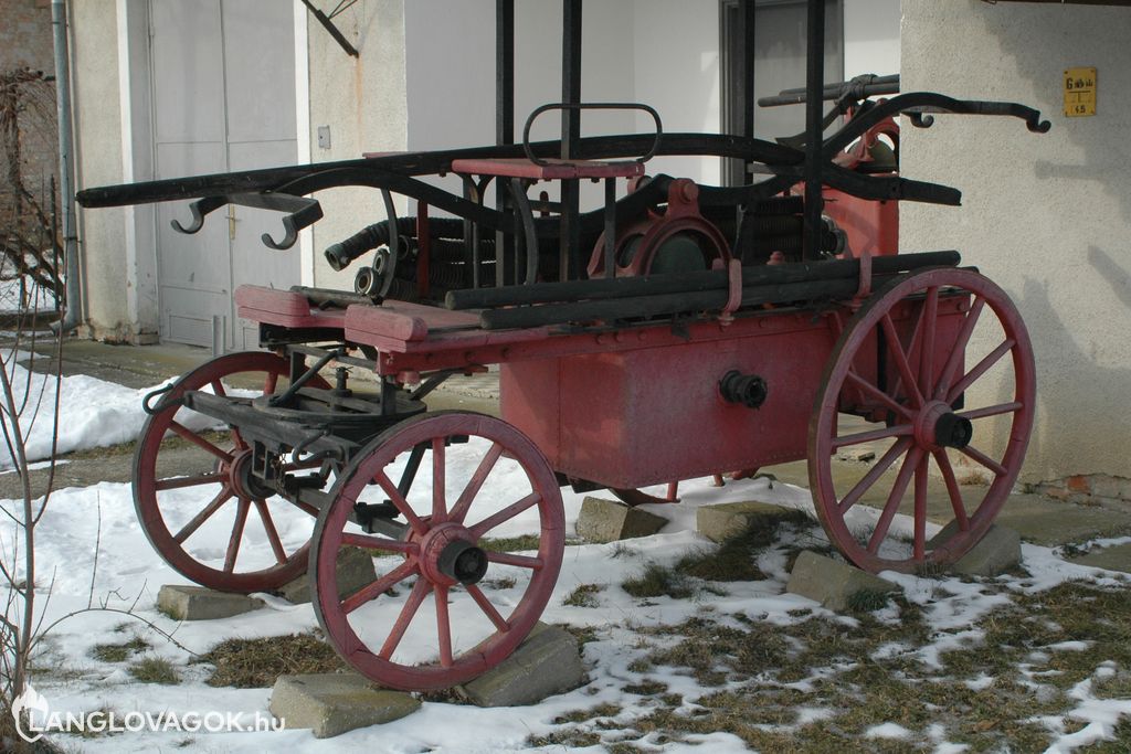 Kocsifecskendõ Magyarszombatfán (Fotó: Horváth Zoltán)