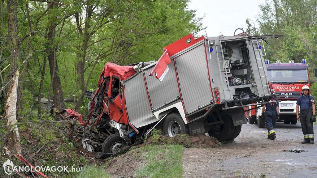 Renault-Saurus gépjárműfecskendő [JGD-274]