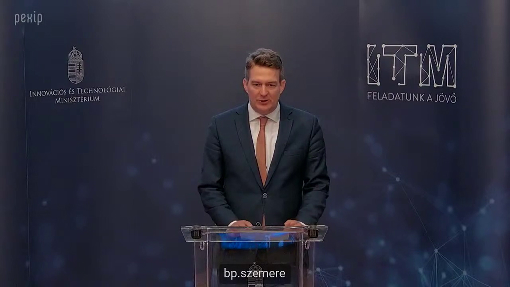 Online konferencia a felnőttképzésről