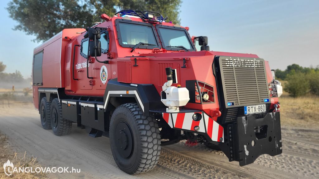 RDO-4336 Komondor-Gamma cserefelépítményes páncélozott tűzoltógépjármű (Fotó: Szentendre ÖTE)
