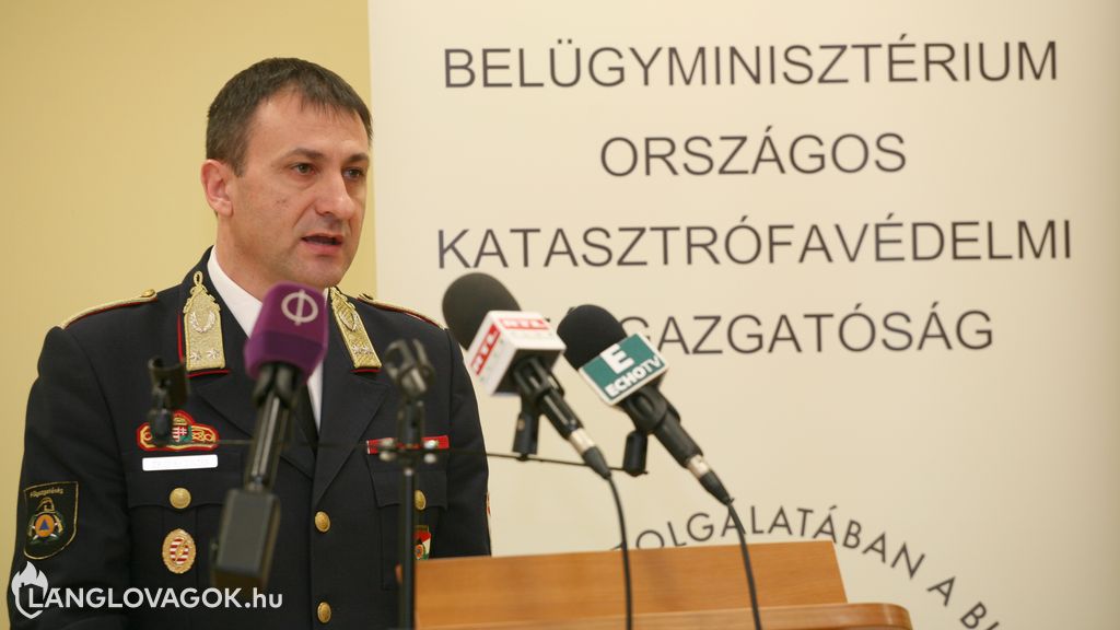 Góra Zoltán tű. altábornagy (Fotó: Kis-Guczi Péter) Felmentették az országos katasztróvédelmi főigazgatót